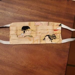 FIRM PRICE 💖Reverseable face mask